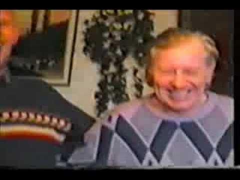 Не возвращайся никогда! От меня-Серёжи.Do not come back ever!