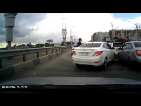 Дал попробовать парфюм казахстанскому гостю