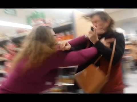 Black Friday 2015 Fights, Brawls, Attacks, Theft, And Stampedes!