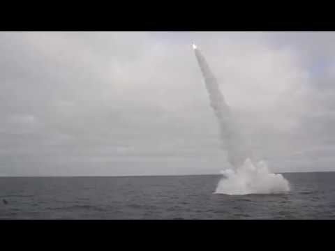 Пуски ракет-торпед ТАРКР &laquo;Петр Великий&raquo; в Баренцевом море