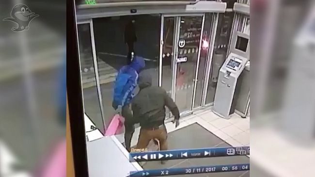 В Черноголовке из супермаркета украли банкомат