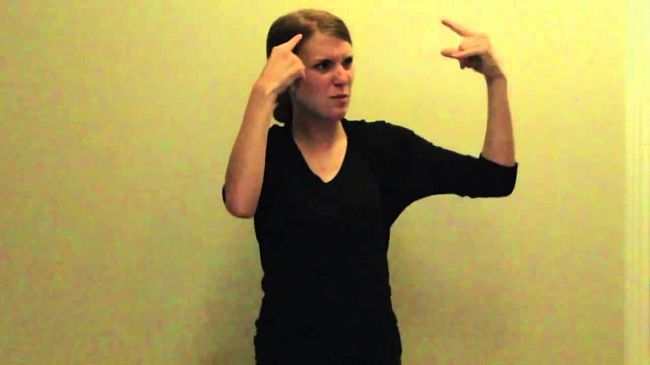 Эминему стоит подучить язык жестов